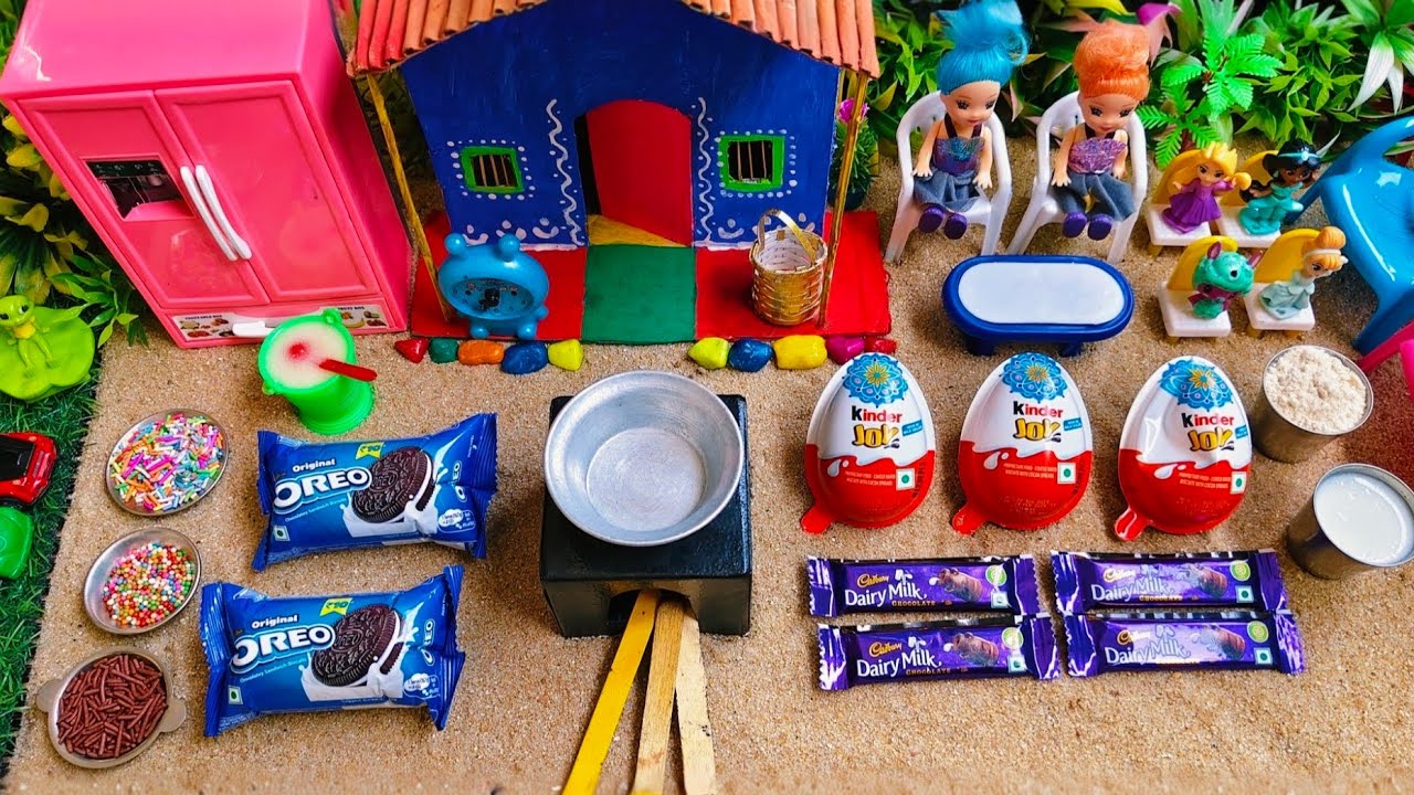 Miniature Chacolate Lava Cake | Yummiest Kinder Joy & Oreo Cake Recipe | Mini Lava Cake | Kinder joy