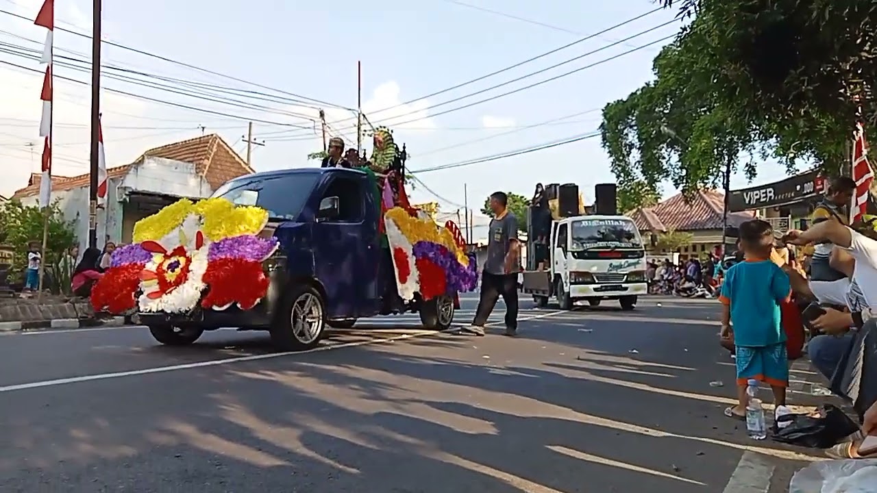 KONTINGEN SMK PSM 2 KAWEDANAN II KARNAVAL BUDAYA KAWEDANAN 2022