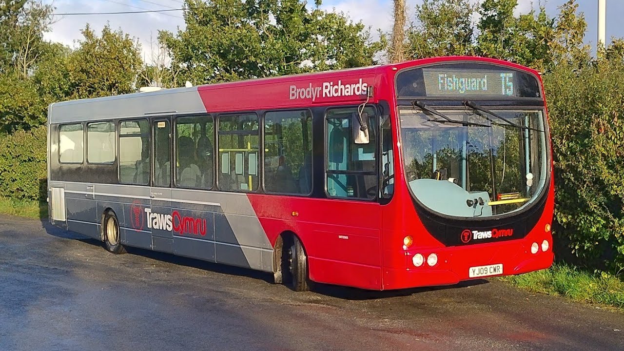 Richards Bros Wright Pulsar/ VDL SB200 (YJ09 CWR)