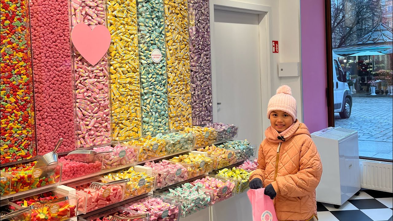Latisha visits the Sweet Factory Store in Wroclaw