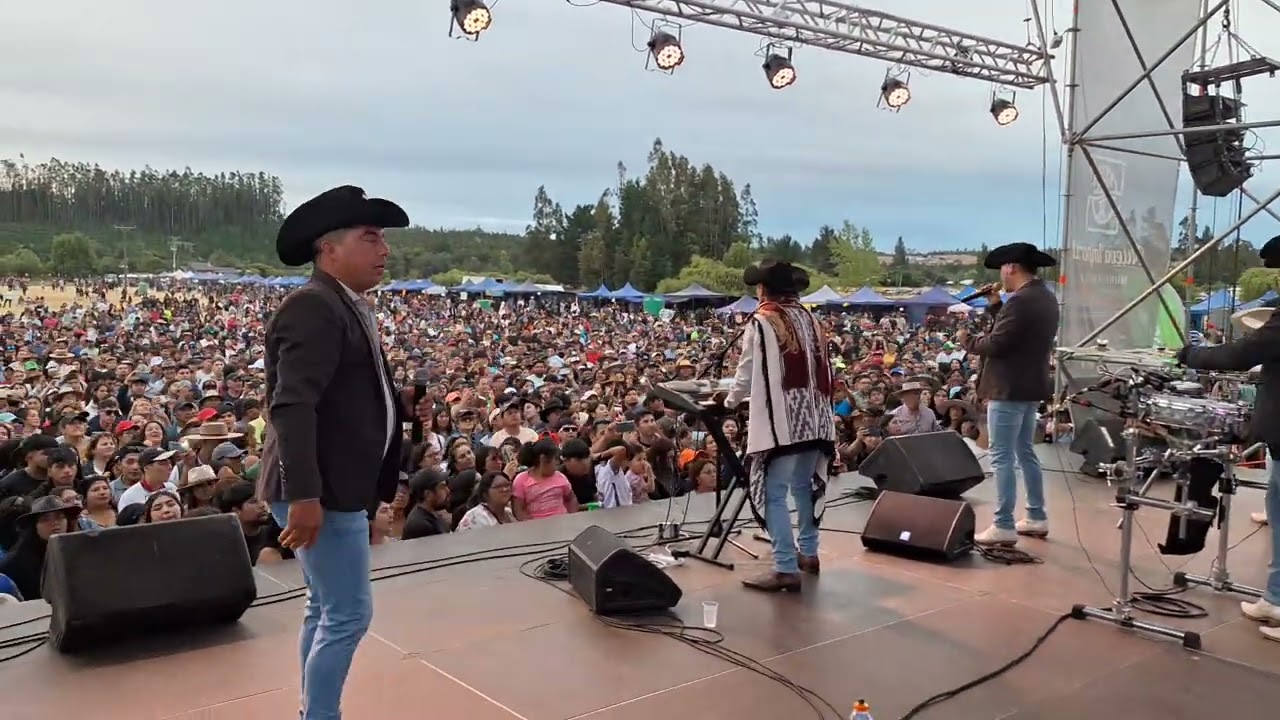 Agarreme compadre Los Rancheros de río Maule en Nueva Imperial