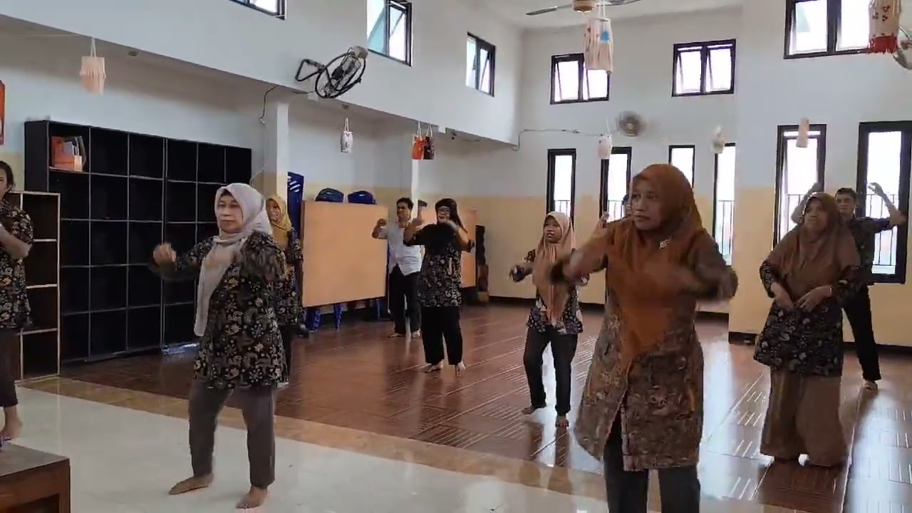 (BAGIAN KENANGAN) #senam 