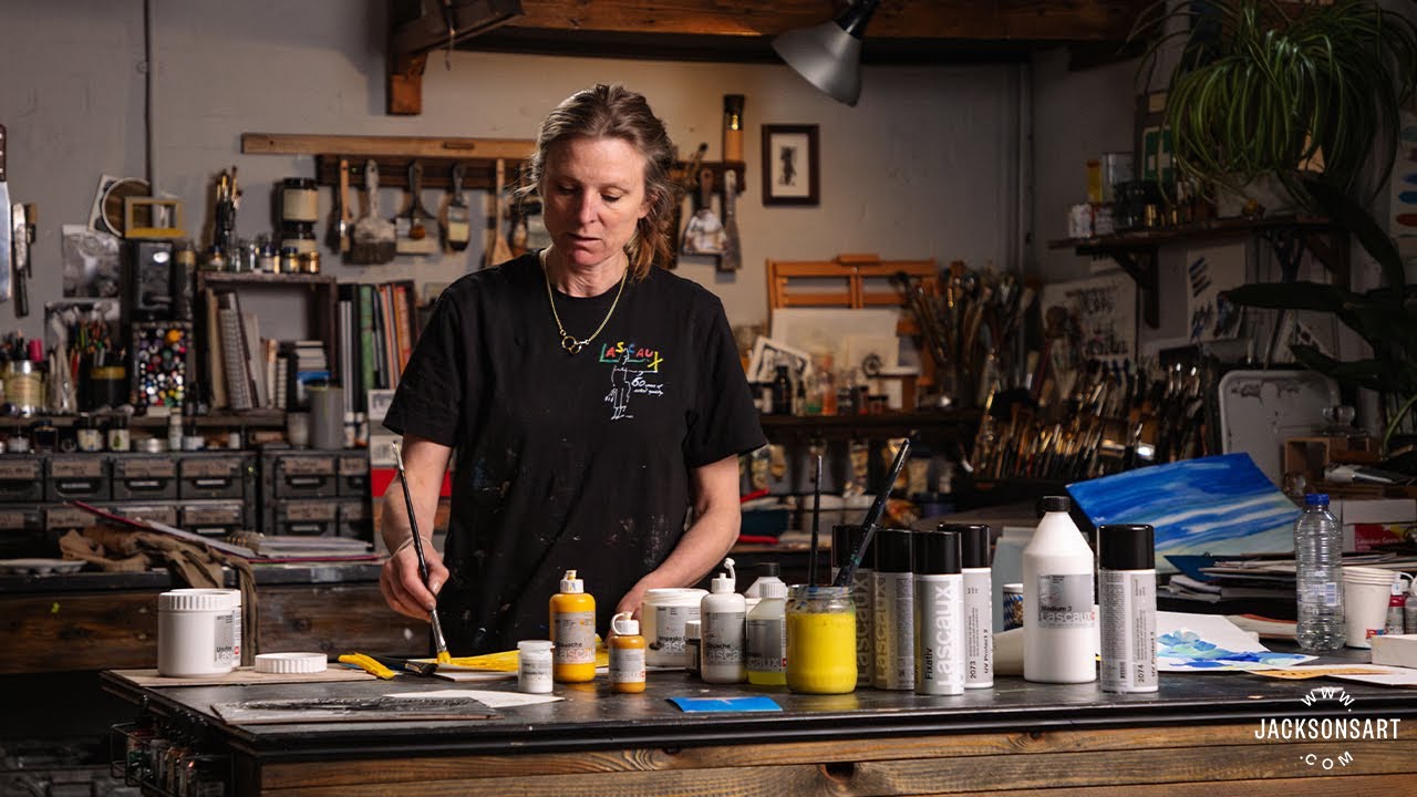 Product Insights: Lascaux Artist Acrylic and Studio Acrylic with Machteld Aarsde | Jackson's Art