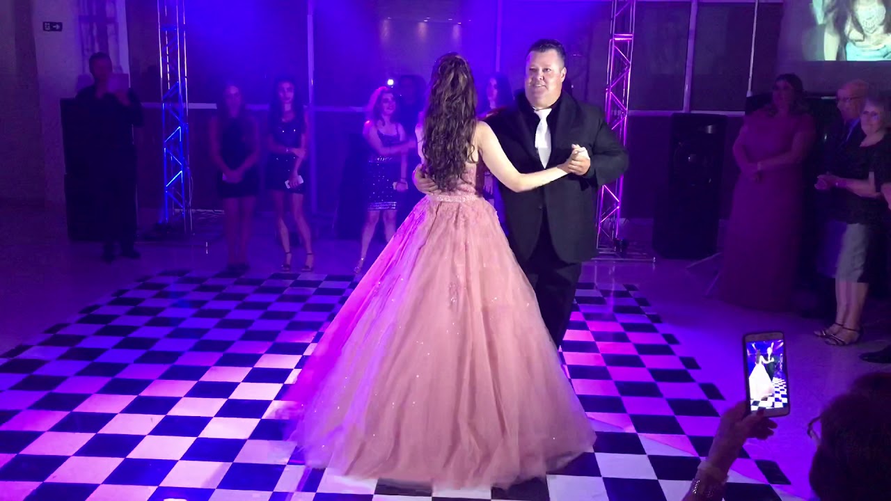 Valsa Debutante Giovanna com o pai, padrinho e avô 02/02/2019