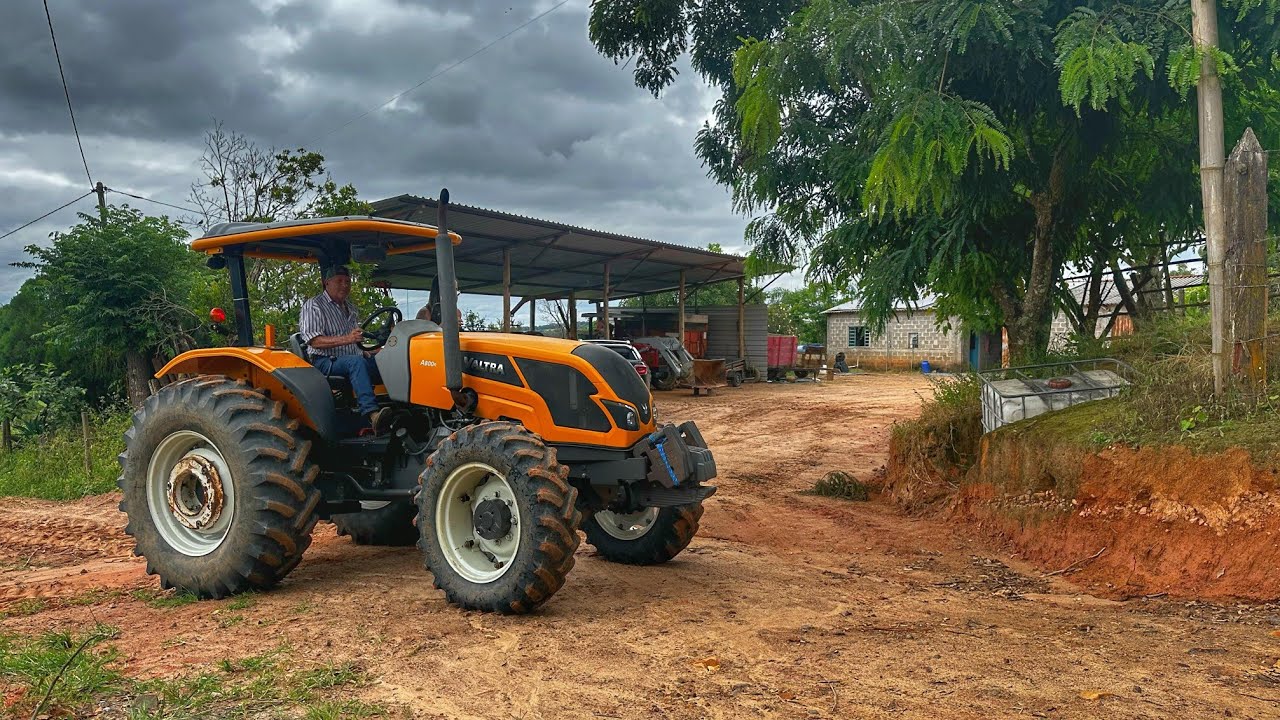 VENDE - SE Sítio de 20 hectares estrutura para tirar mil litros de leite dia fácil MG