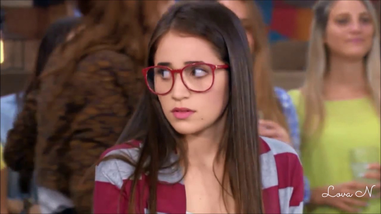 Soy Luna | Nina's ouders zingen Corazón op het Open (ep. 18)