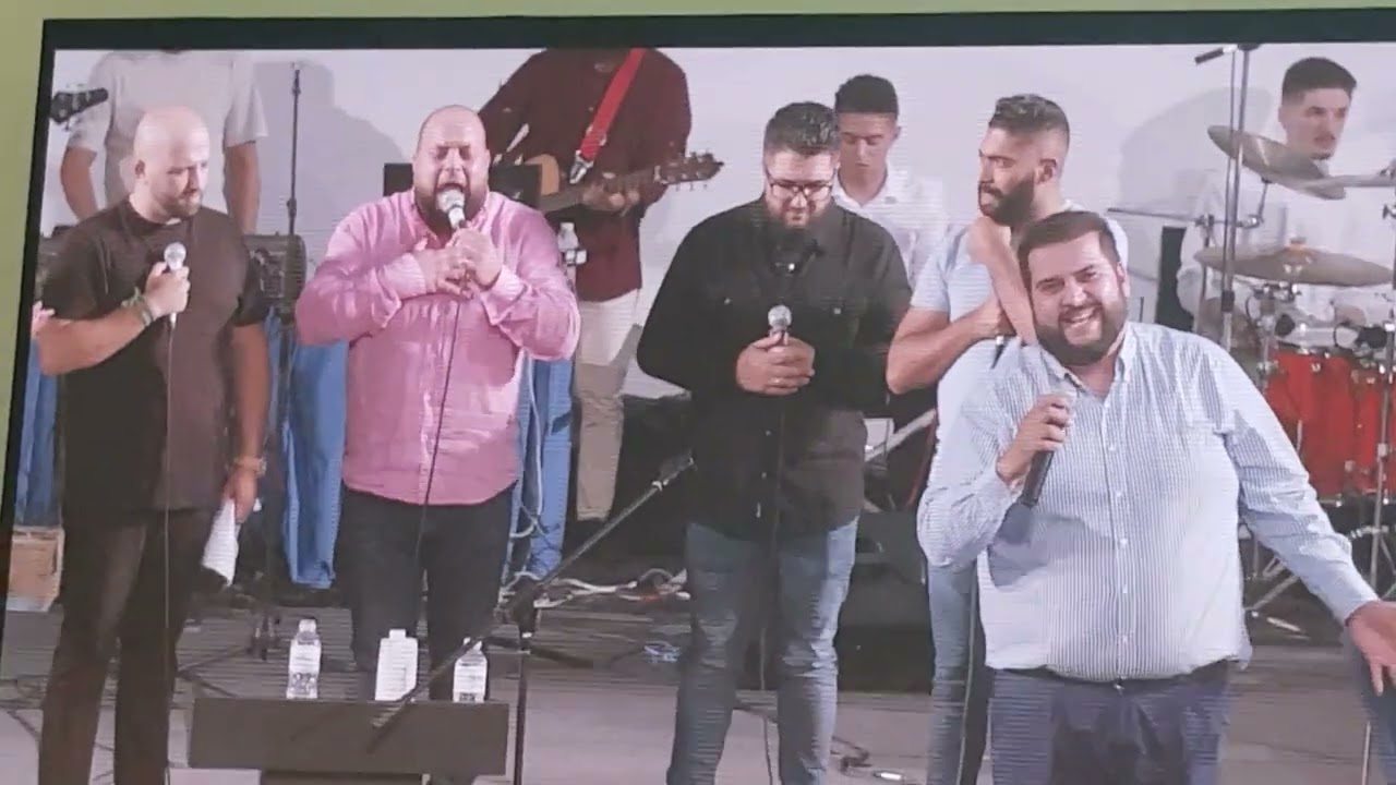 Reencuentra Nacional 19/9/2023. David y coro de León