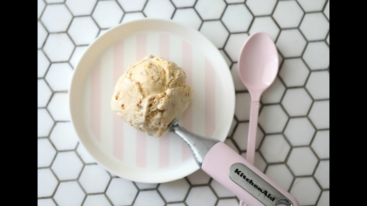 Crunchy Caramel Ice Cream