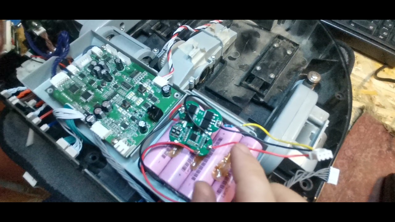 Робот пылесос HOBOT LEGEE 668 ремонт.