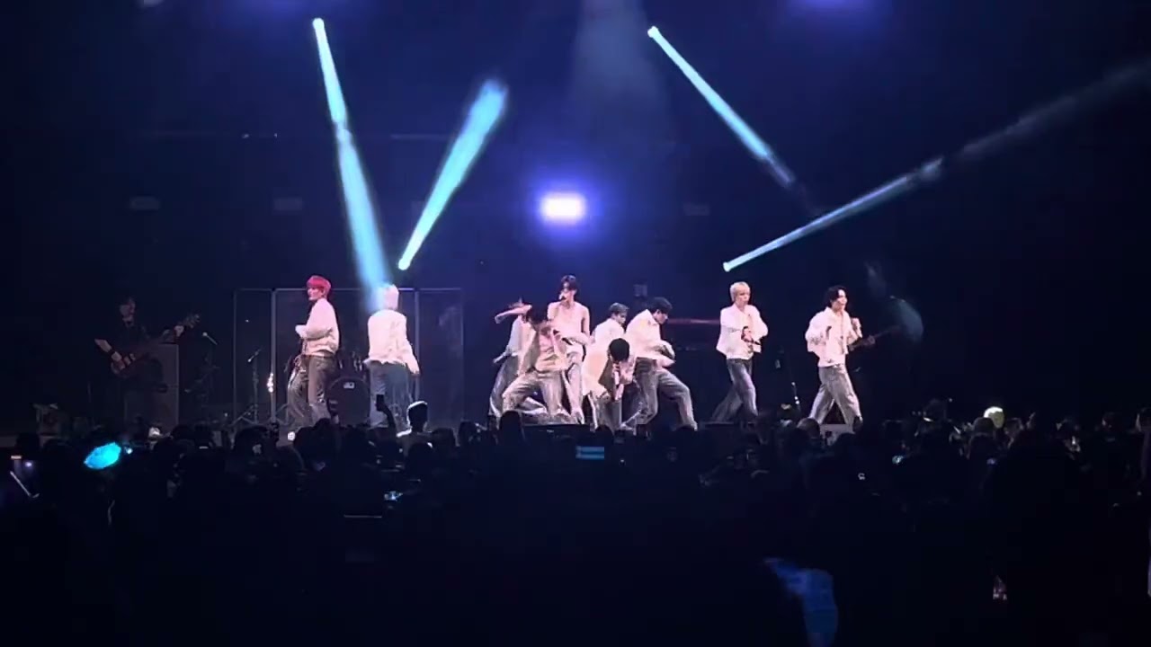 250410 TREASURE - &lsquo; HELLO &lsquo; - SPECIAL MOMENT - PARAMOUNT THEATRE