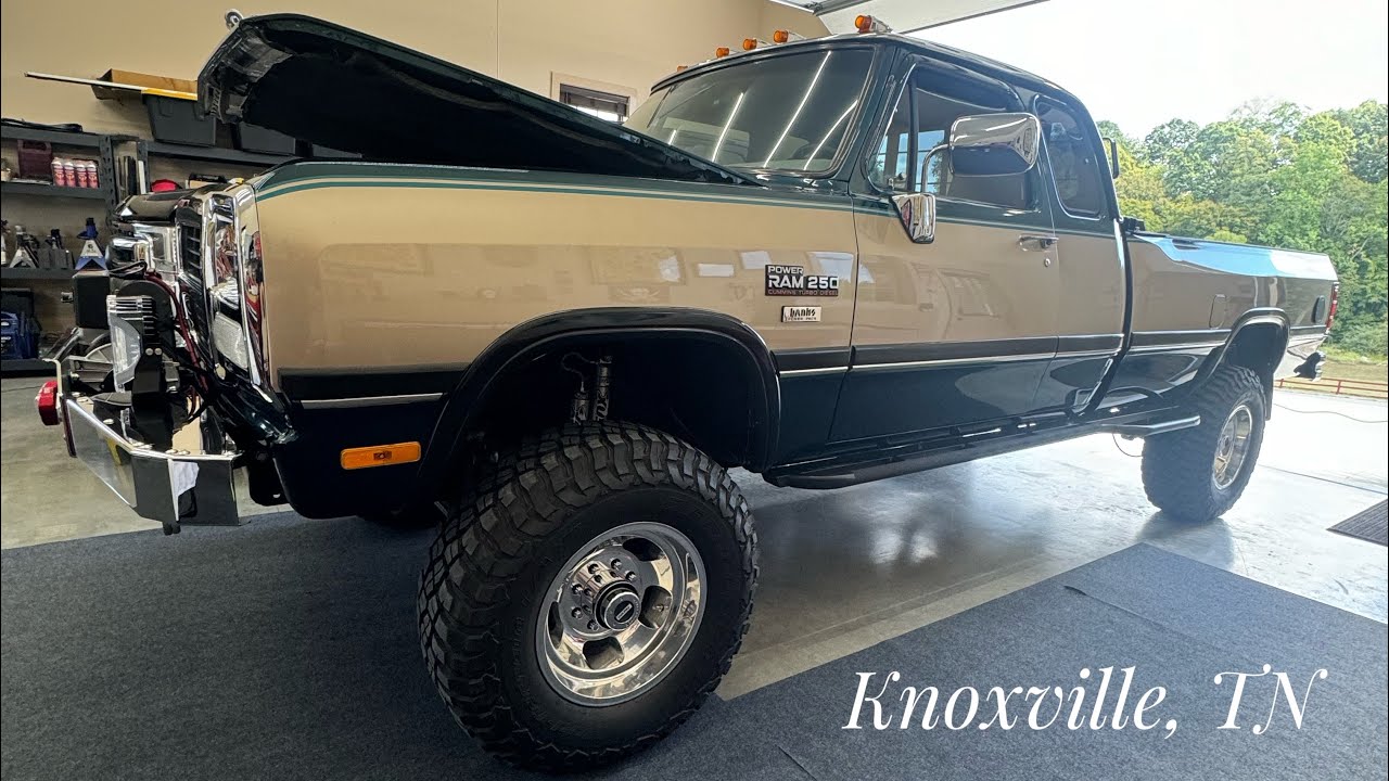 Fully Restored 1st Gen CUMMINS! 1993 Club Cab W250 6 Speed 4x4