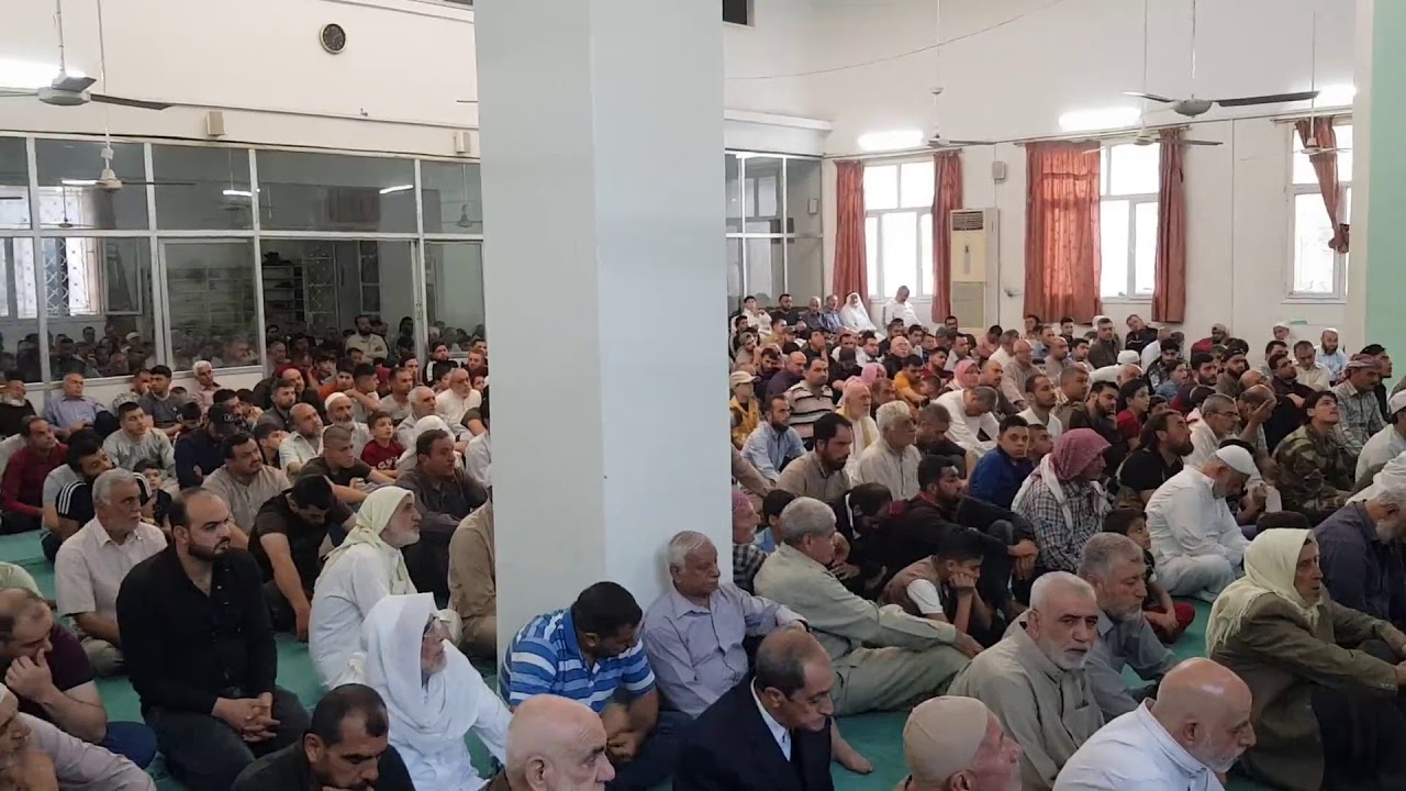 قبل قليل | الأهالي في مدينة عفرين يؤدون صلاة عيد الفطر