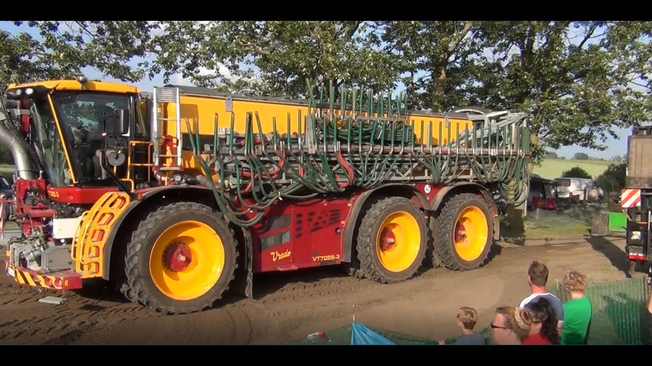 Sommerdreschfest 2022 in Rühlow, Teil 2/2, Trecker Treck, Traktortreffen