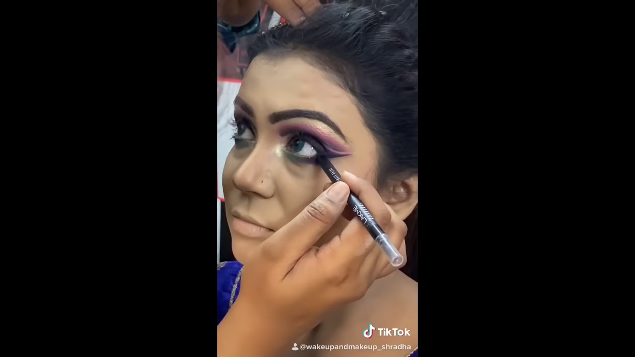3D Eye Makeup | Bridal Makeup | Wake Up & Make Up | Shradha Gupta
