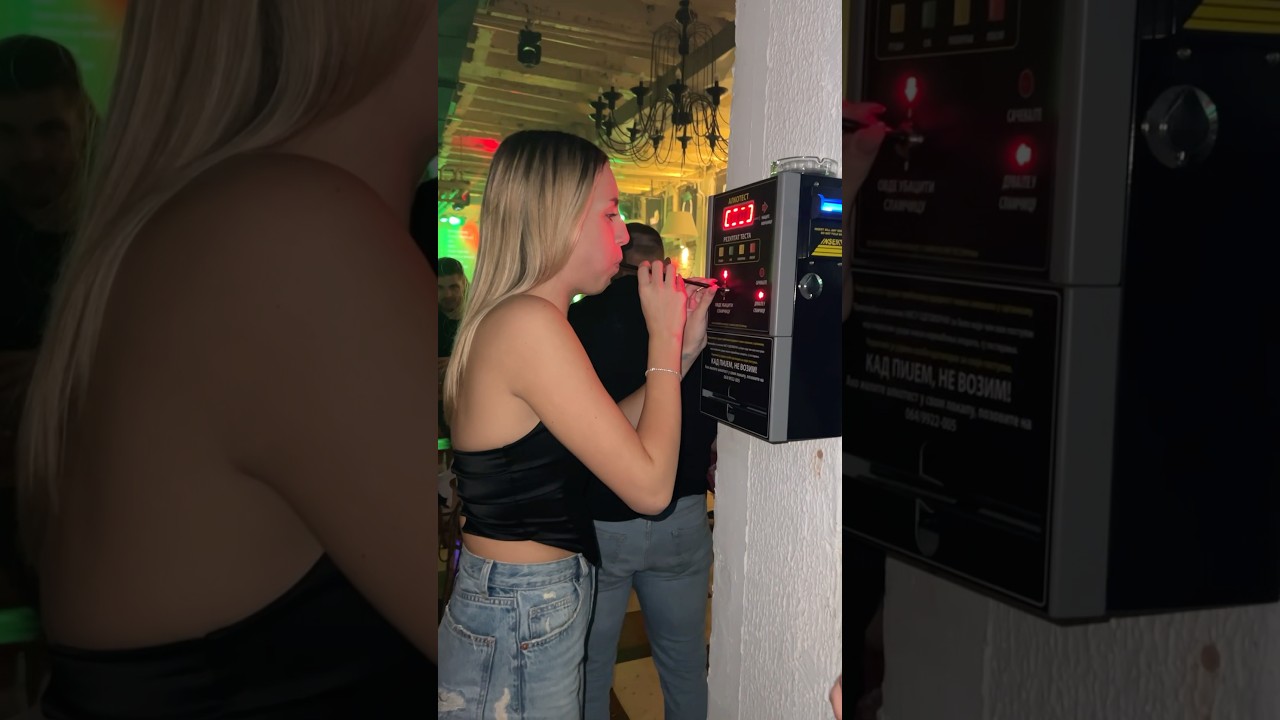 NOVI ALKOTEST ZA DEVOJKE 🍾 #kafanskikviz #beograd #belgrade #zurka #balkan #zvezdegranda #party