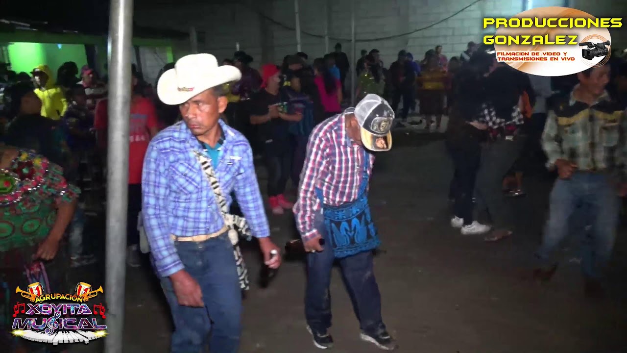 BAILE SOCIAL CON LA AGRUPACION XOYITA MUSICAL