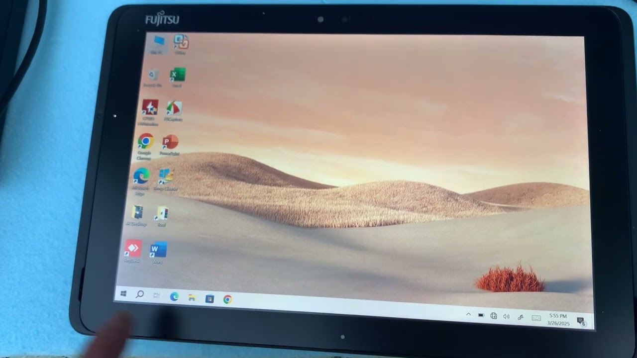 Máy tính lai máy tính bảng Fujitsu Q509 . Made in Japan . Đẹp long lanh full dock + sạc zin Đời 2020