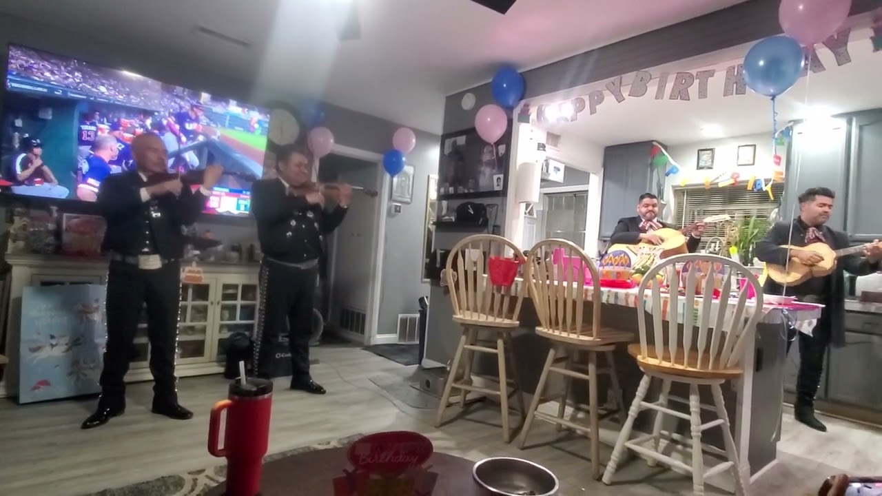 Mariachi 4
