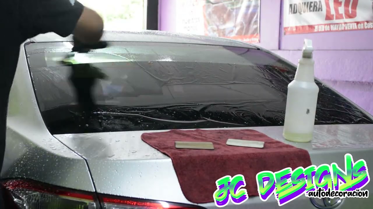 Polarizado Trasero en Toyota Corolla tipo Limusina!🤩