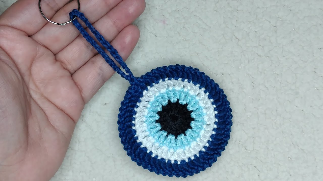 Chaveiro de crochê Olho Grego