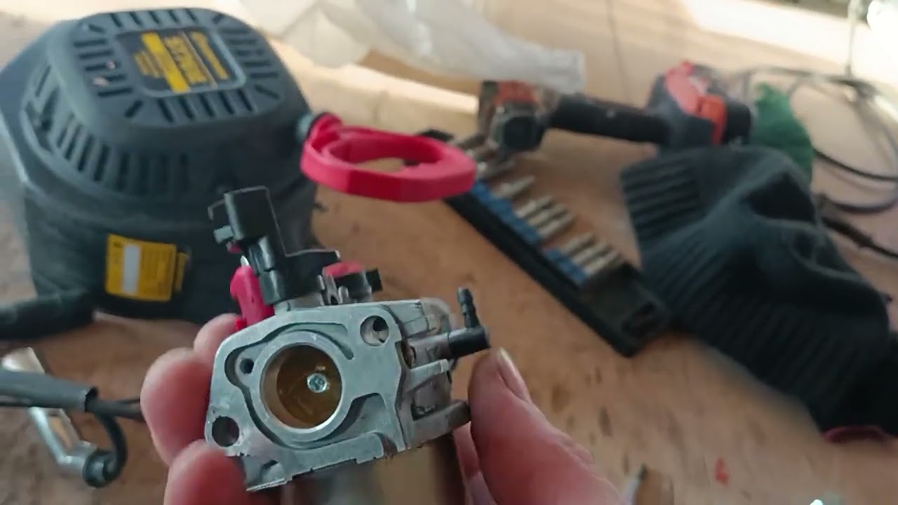 Плавают обороты на снегоуборщике  Champion ST 761E. Ищу причину... 🧐. Серия первая.
