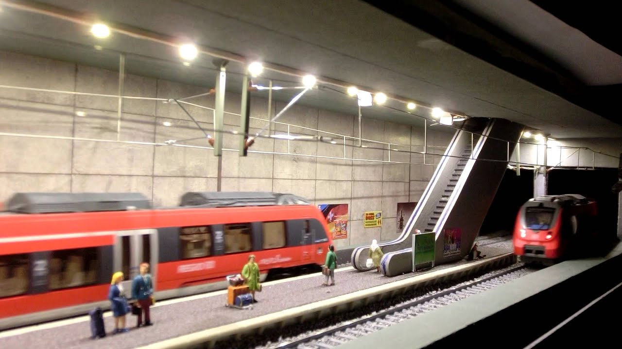 S Bahnstation H0 mit Testbetrieb