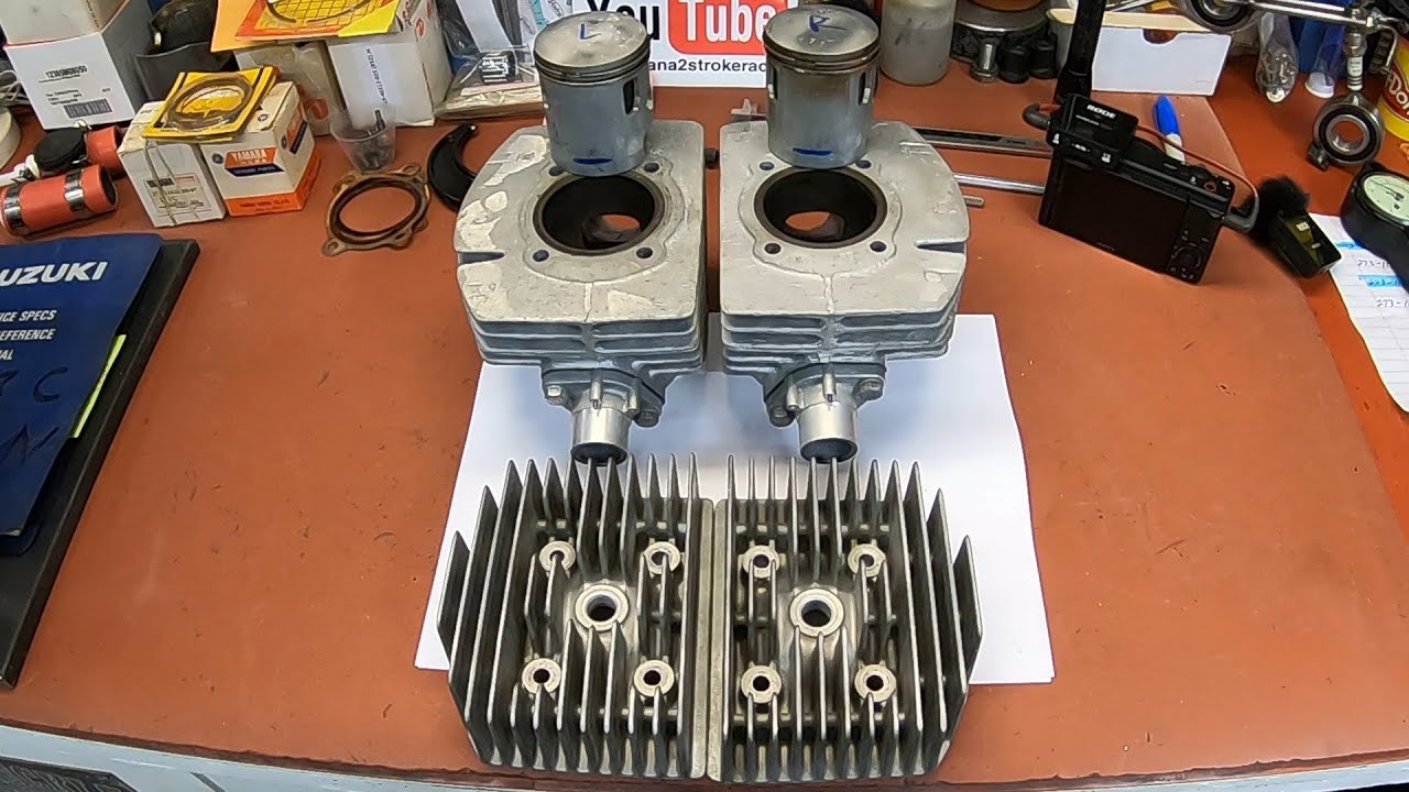Yamaha CS3C top end removal and inspection