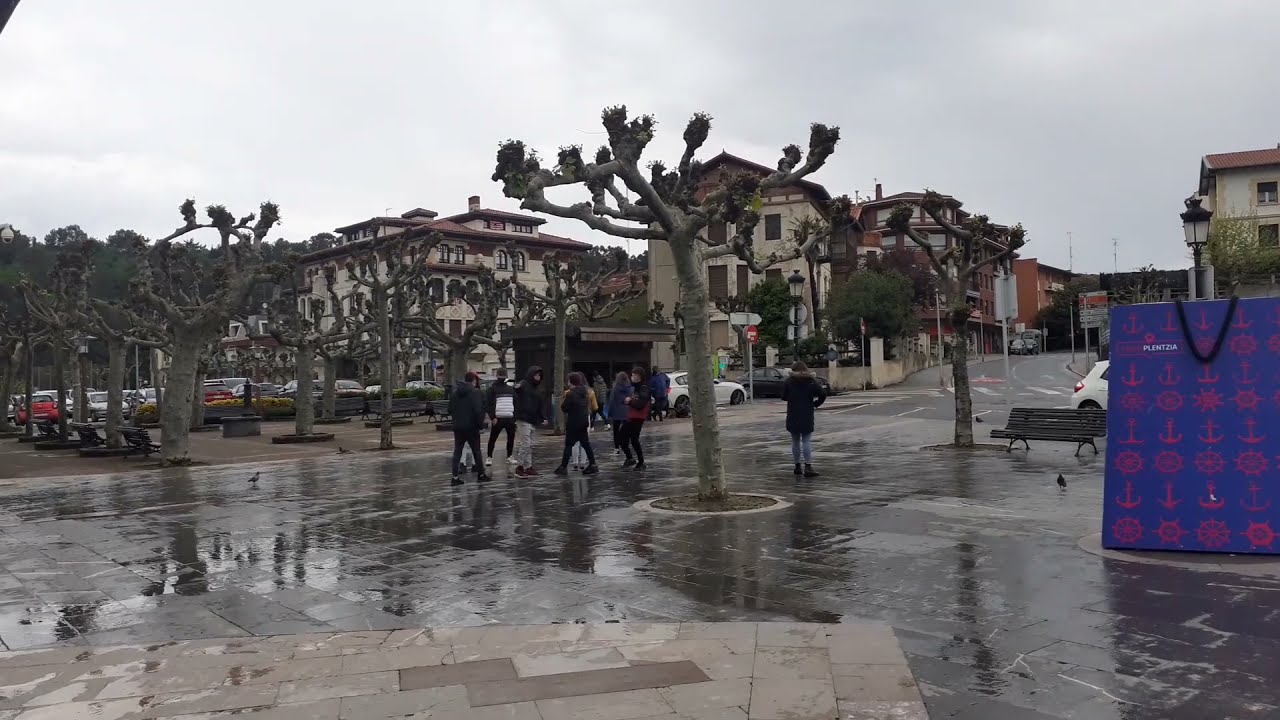 plaza de plentzia- bilbao