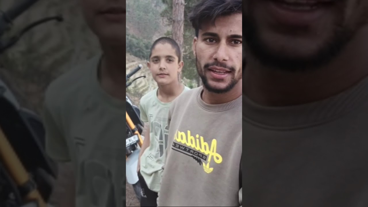 Aaj ke vlog me humne apni bike ko wash kiya 🏍️✨Full shine mode on 💥#mt15 ##riding #mountainclimbing 