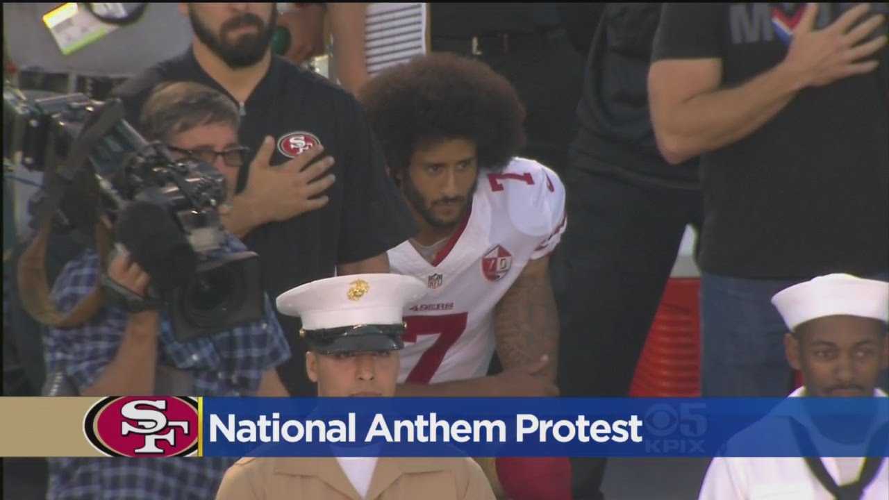 Sacramento Fans React To San Francisco 49ers QB Colin Kaepernick Kneeling