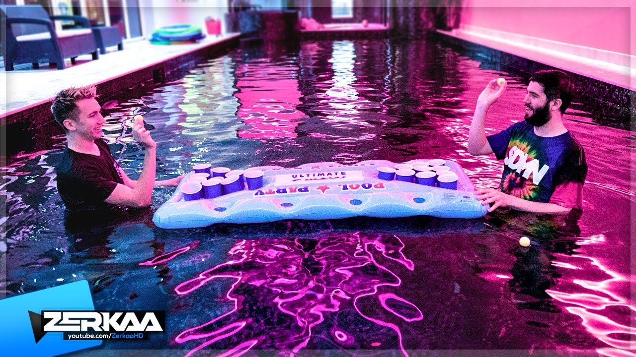 INFLATABLE BEER POOL PONG