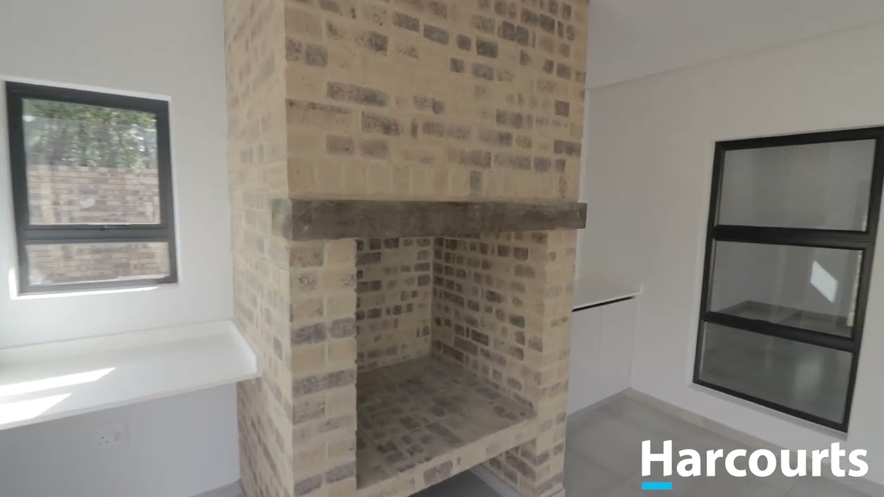 Modern 3 bedroom cluster in secure Estate