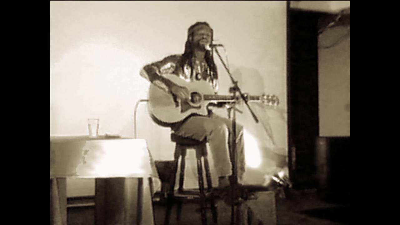 Beautiful Nubia - The Happiness River (Acoustic)