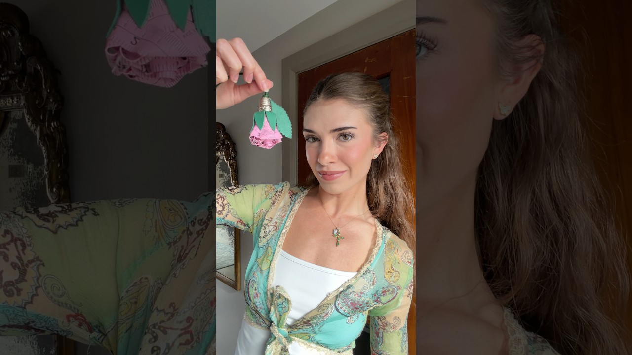 Я сделала своими руками брелок Dior за 1200 долларов, потратив всего 20 долларов 🌸