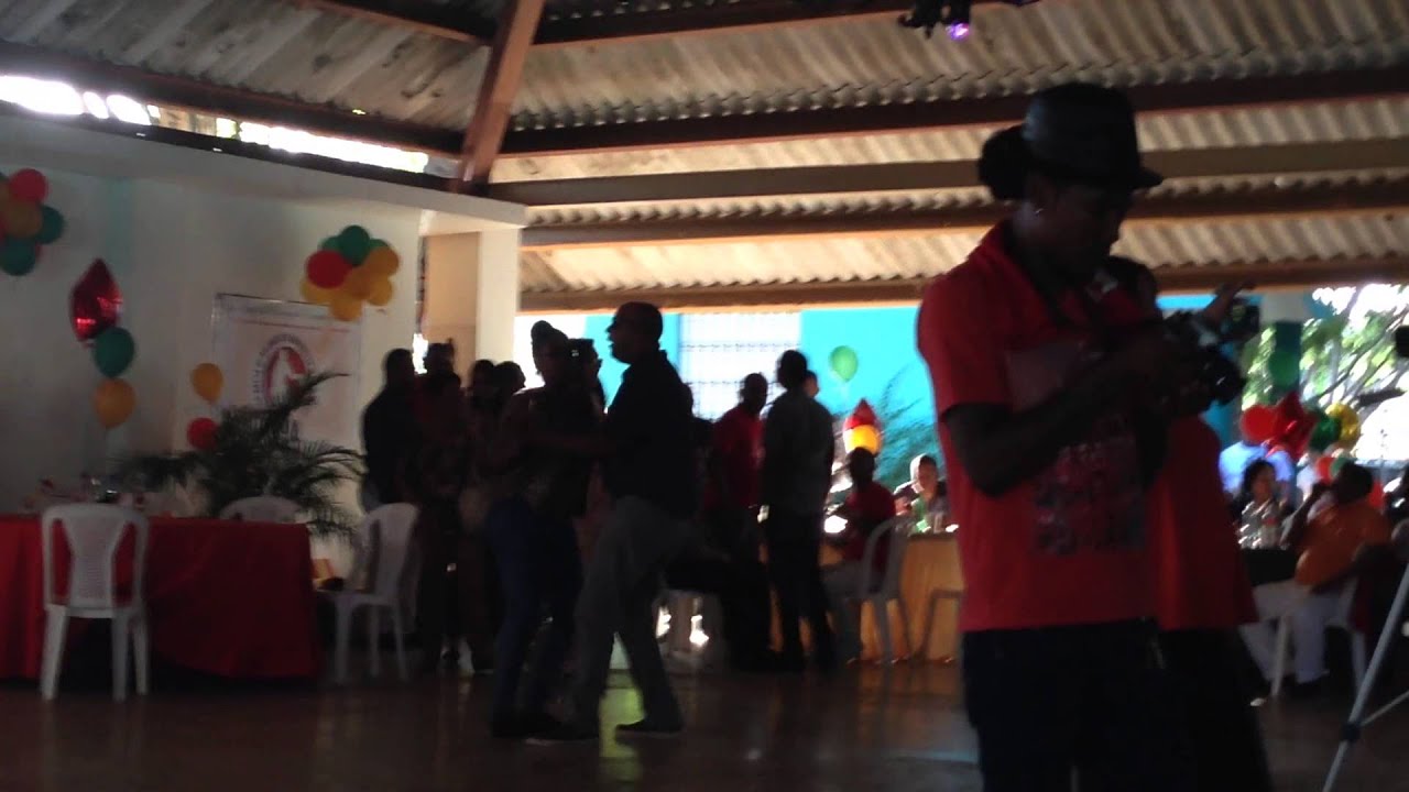 Orquesta de la Fuerza A&eacute;rea Dominicana (FAD), GRAN FIESTON NAVIDE&Ntilde;O 2014.