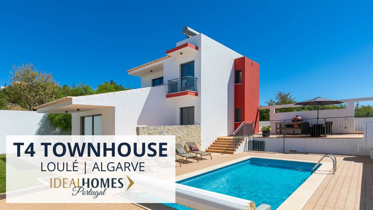 Loulé, Algarve - 4 Bedroom Villa with Pool for Sale in Portugal