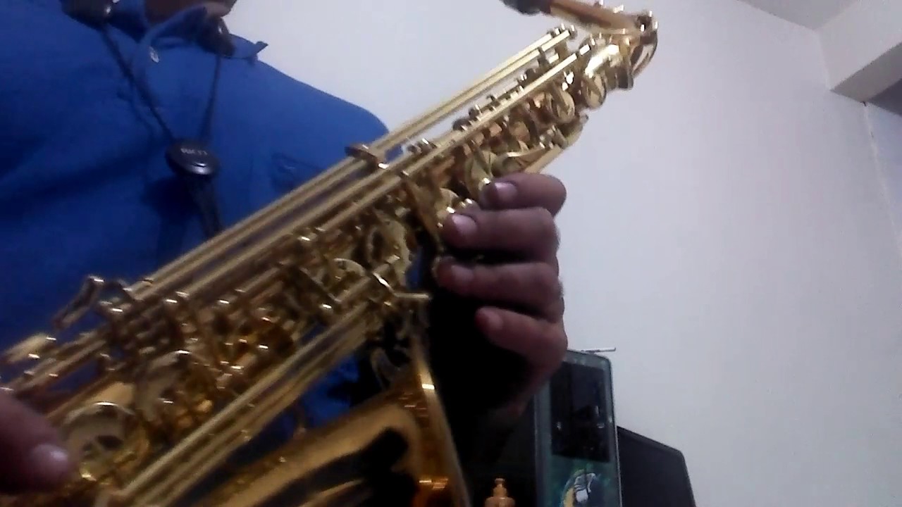 Hino 117 CCB sax alto no soprano