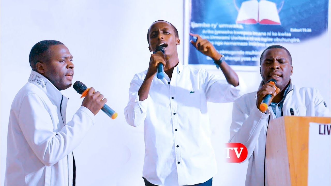 Yooo🥰ABAGABO B’IMNA MUSUHUKE NA MUHOZA BAHUTIYE MUGITARAMO BAFASHIJE ABANTU 🙇‍♂️😭Igitaramo ciza wee🔥