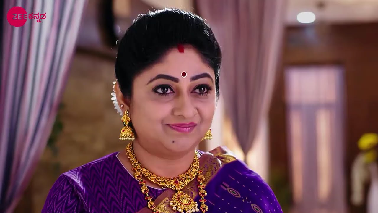ಮಲ್ಲೇಶ್ವರಿ ರಾಧಿಕಾಳ ಜೊತೆ ಸ್ನೇಹ ಮಾಡಲು ತೀರ್ಮಾನಿಸುತ್ತಾಳೆ - Agniparikshe - Full Ep - 71 - Zee Kannada