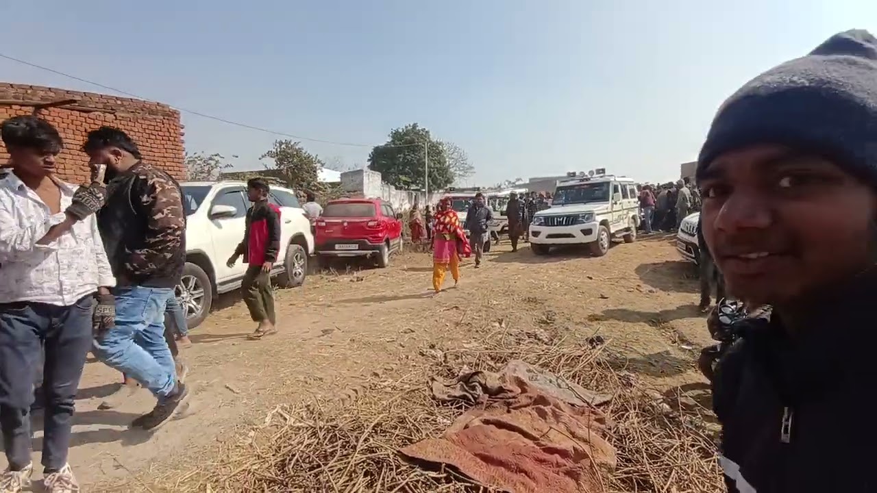 Ranchi se Lapata Hue bacchon ko Chori Karne Wale Chor ko pakadkar police Le Jaate Hue..