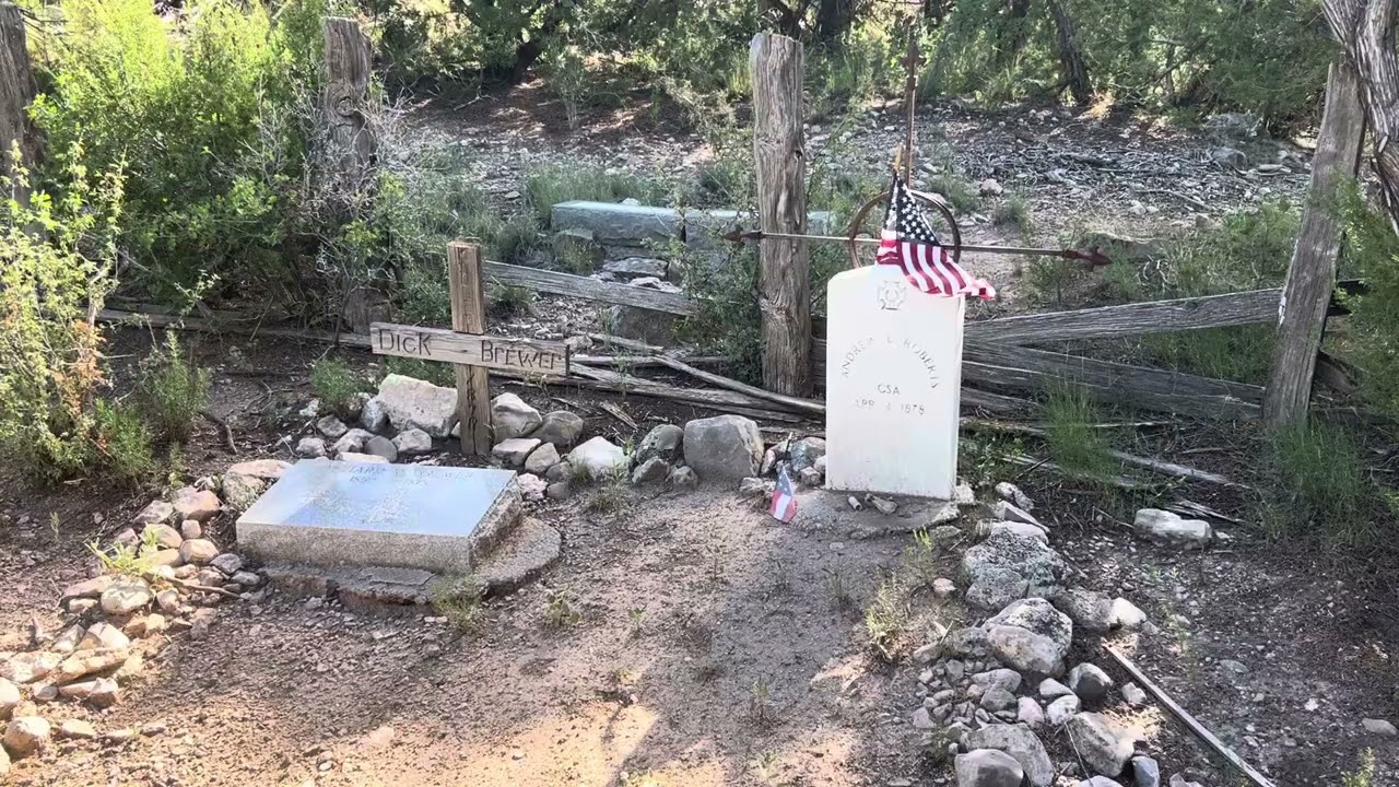 Buckshot Roberts and Dick Brewer&rsquo;s gravesite. Both died during the Blazers Mill gun fight