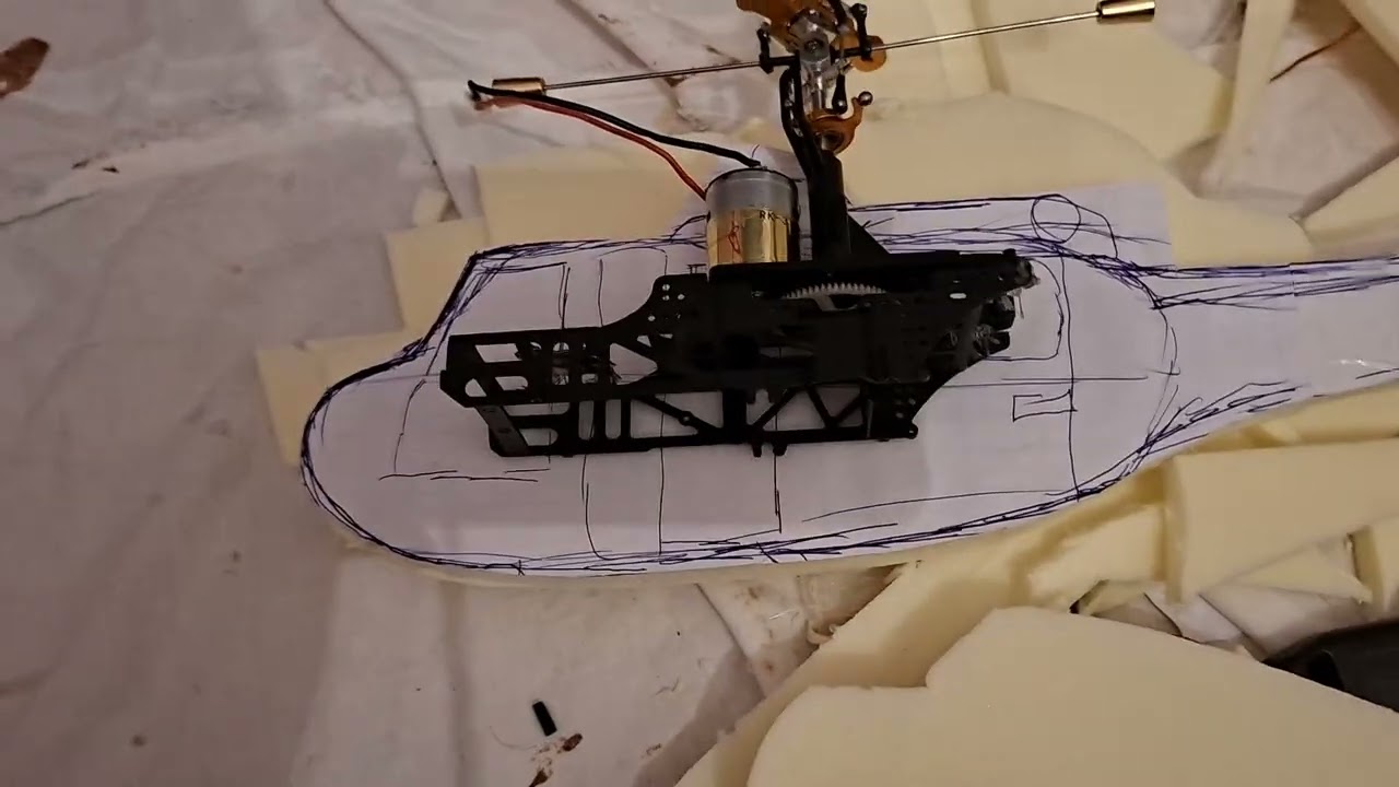Rc helikopter  helikopter yapimi UH1 strafordan cok basit kartondan degil  el yapimi  ve koly 