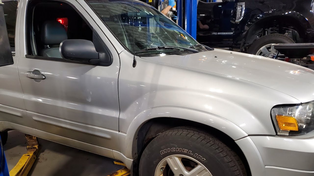 2006 Ford Escape Hybrid C1524 and C1525 Fix - Low battery caused this - How To
