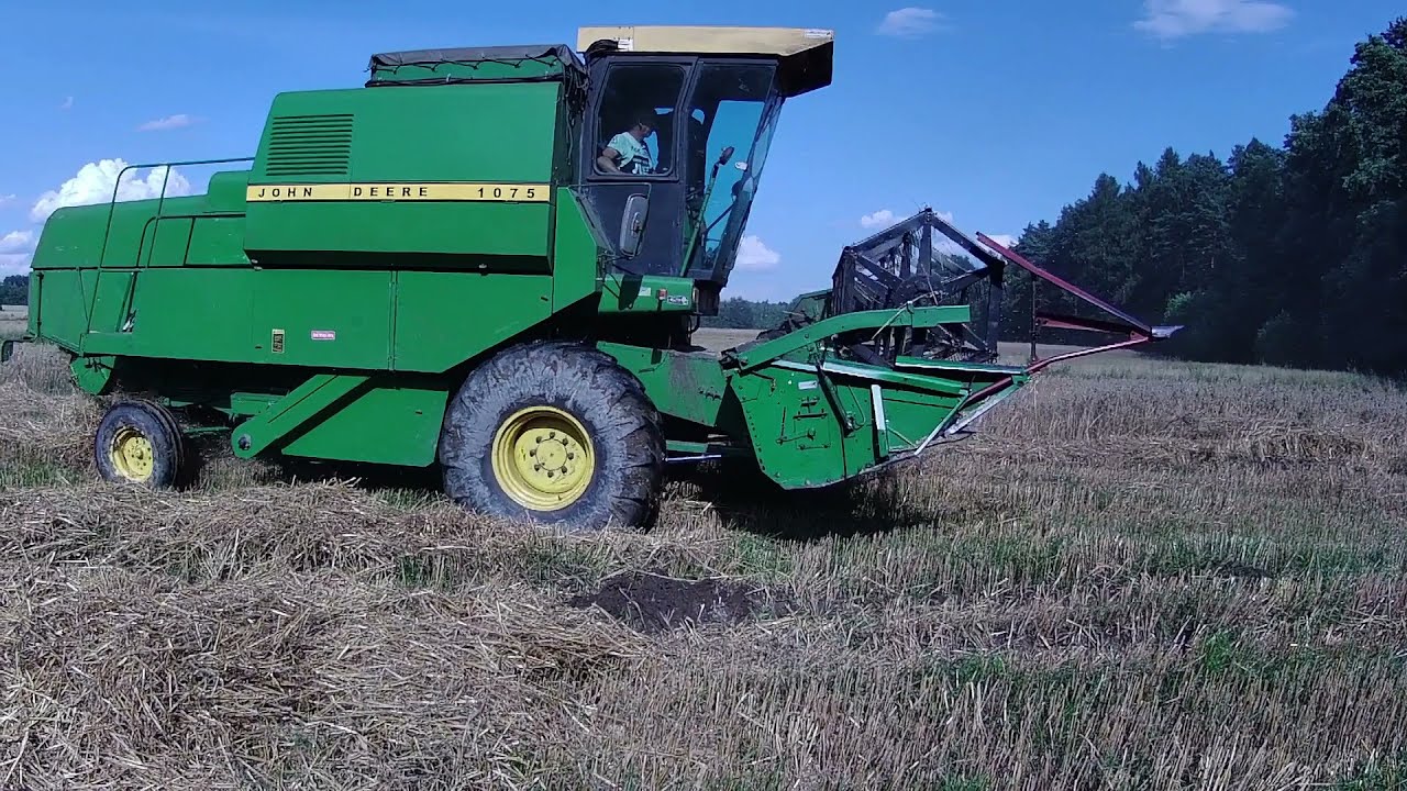 MOKRE ŻNIWA 2021 / KOSZENIE OWSA / GR BULA / JOHN DEERE 1075 / NEW HOLLAND 8160 / PRONAR PT612