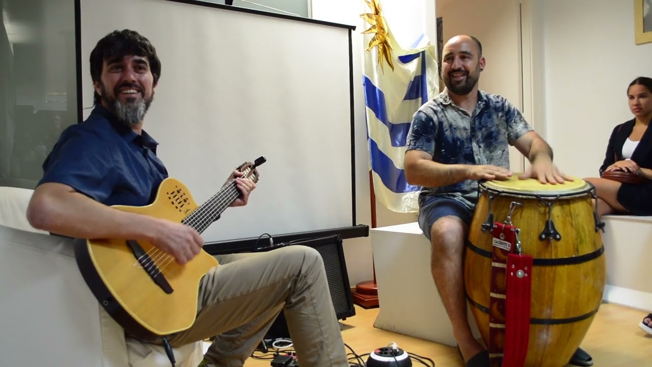 Adry Fernández -Amándote (Jaime Roos) - Arreglo Guitar solo y percusión candombe.