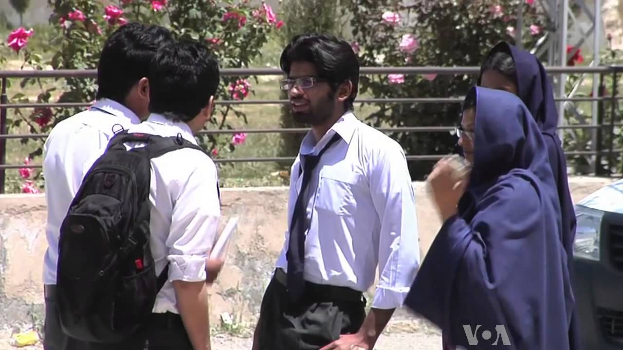 Pakistani Women Determined to Vote Despite Threats