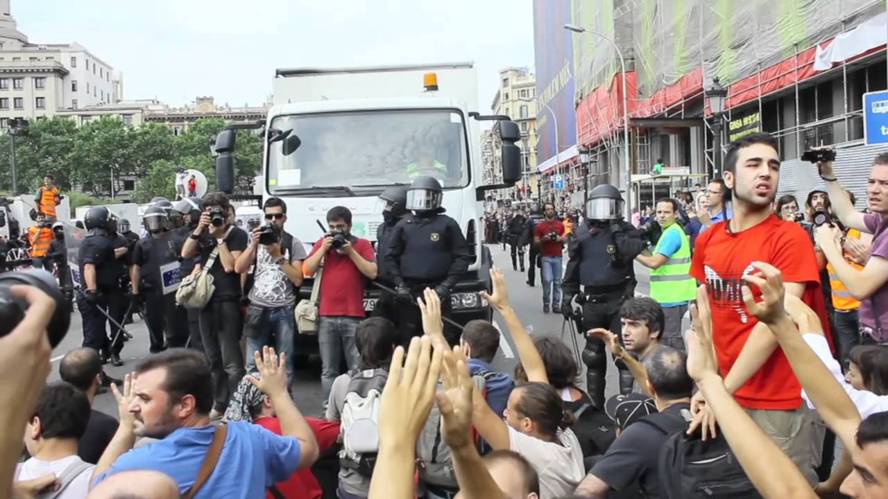 Plaza Catalunya Eviction / Desalojo 27 May, 10:00