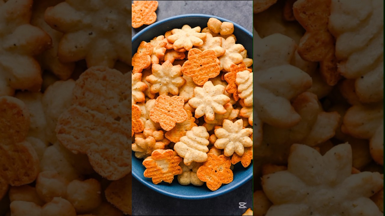 White Cheddar Spritz Crackers 