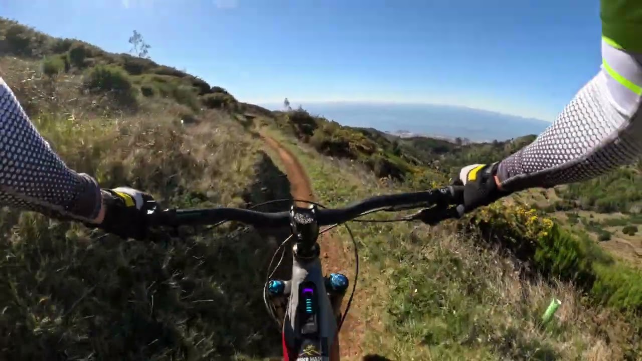 e-Bike Singletrack in Madeira - with a complete novice!