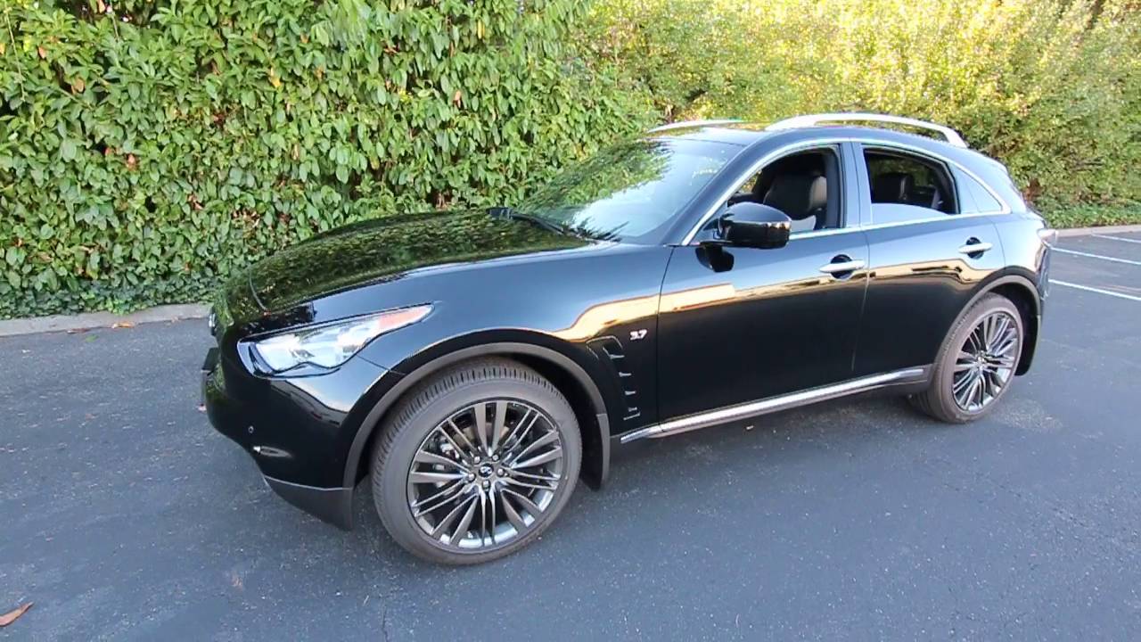 2017 Infiniti QX70 3.7 with Limited Package